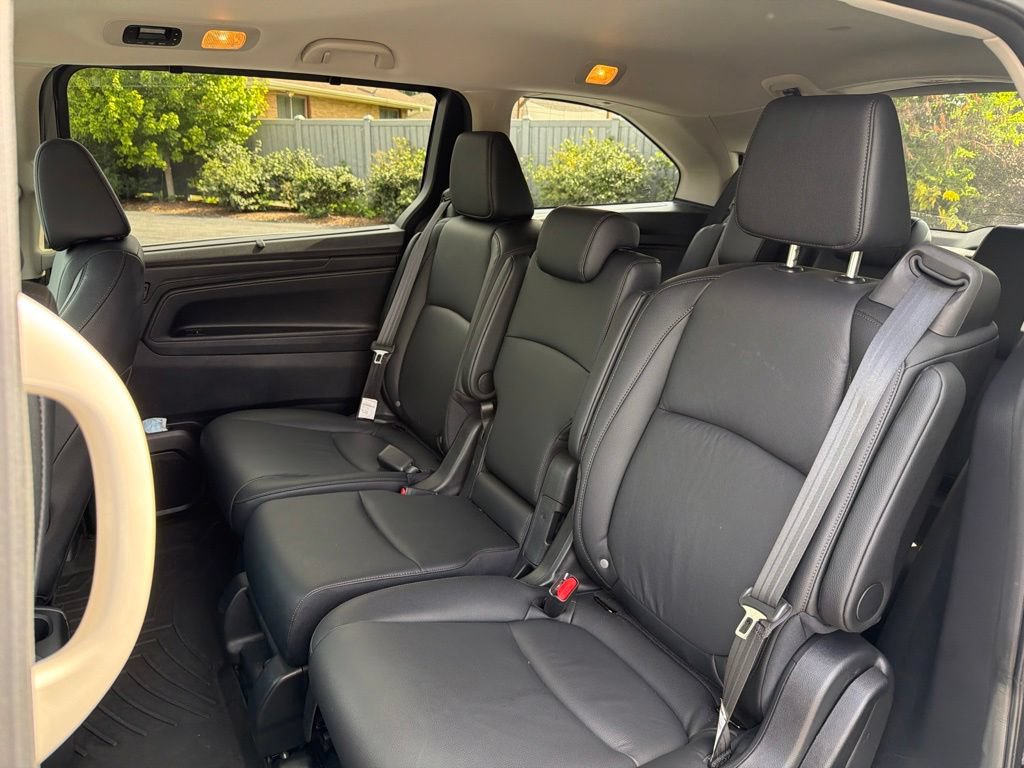 Used 2026 Honda Odyssey EX-L image 9