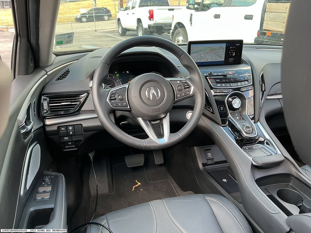 Used 2023 Acura RDX w/ Technology Package FWD image 12