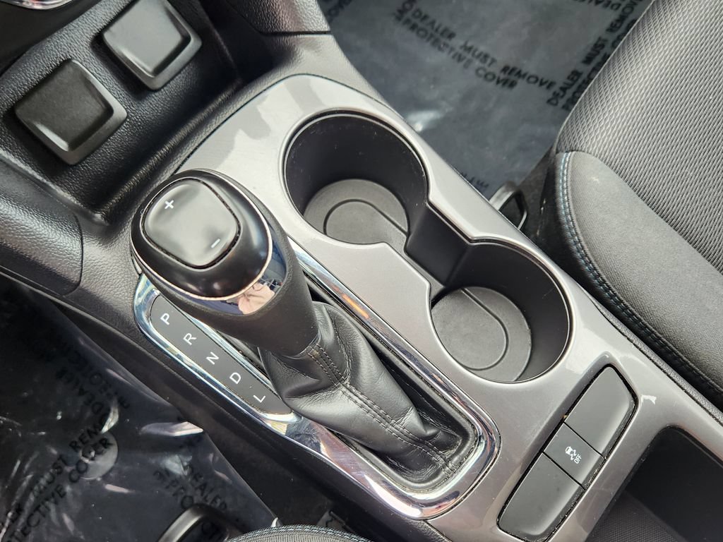 Used 2018 Chevrolet Cruze LT FWD image 11