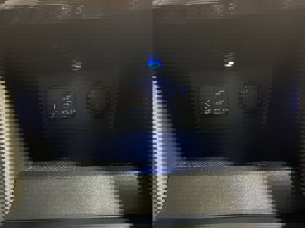 Certified 2023 Subaru Forester Premium image 30