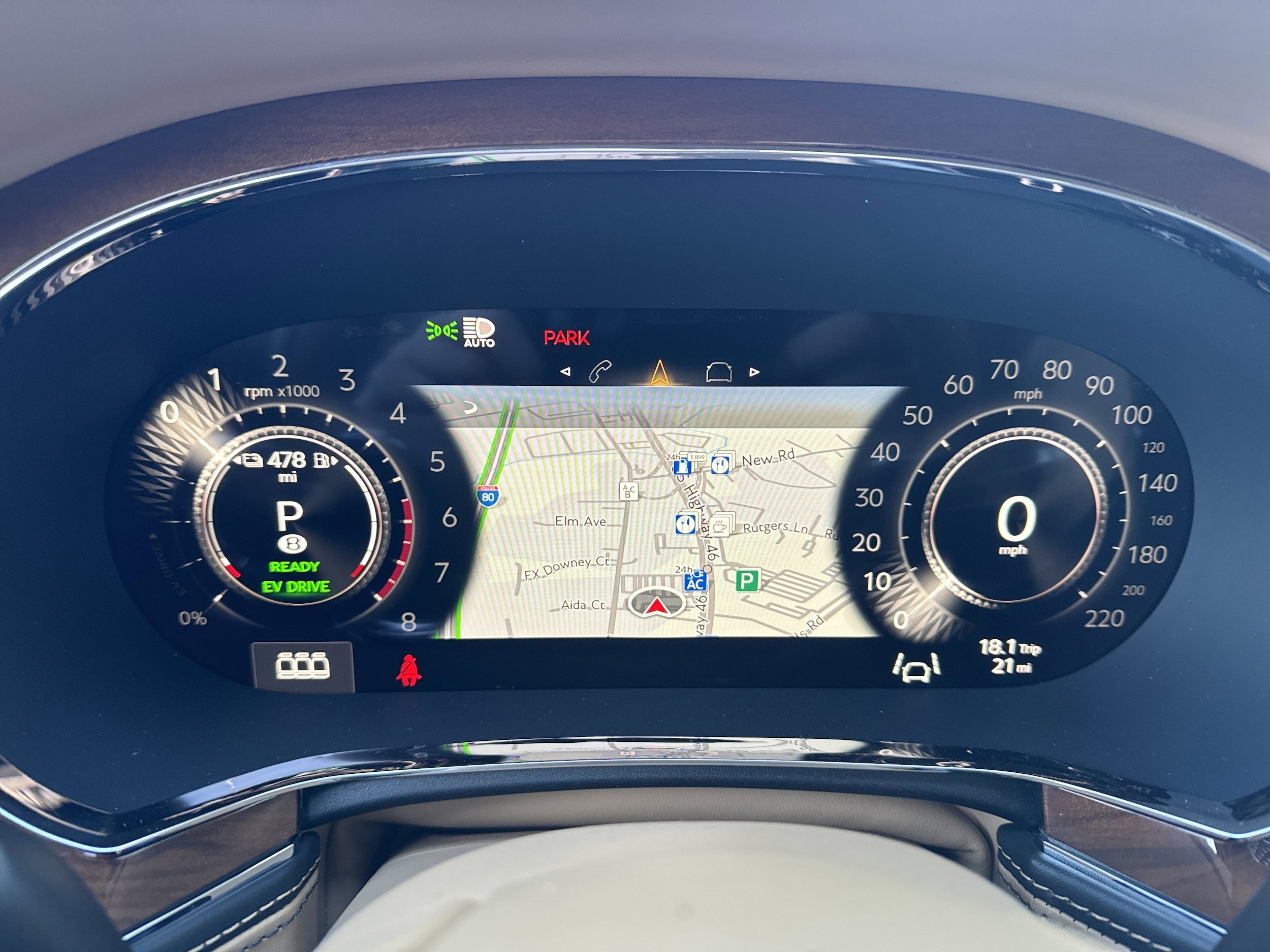 New 2026 Bentley Flying Spur Plug-In Hybrid image 20