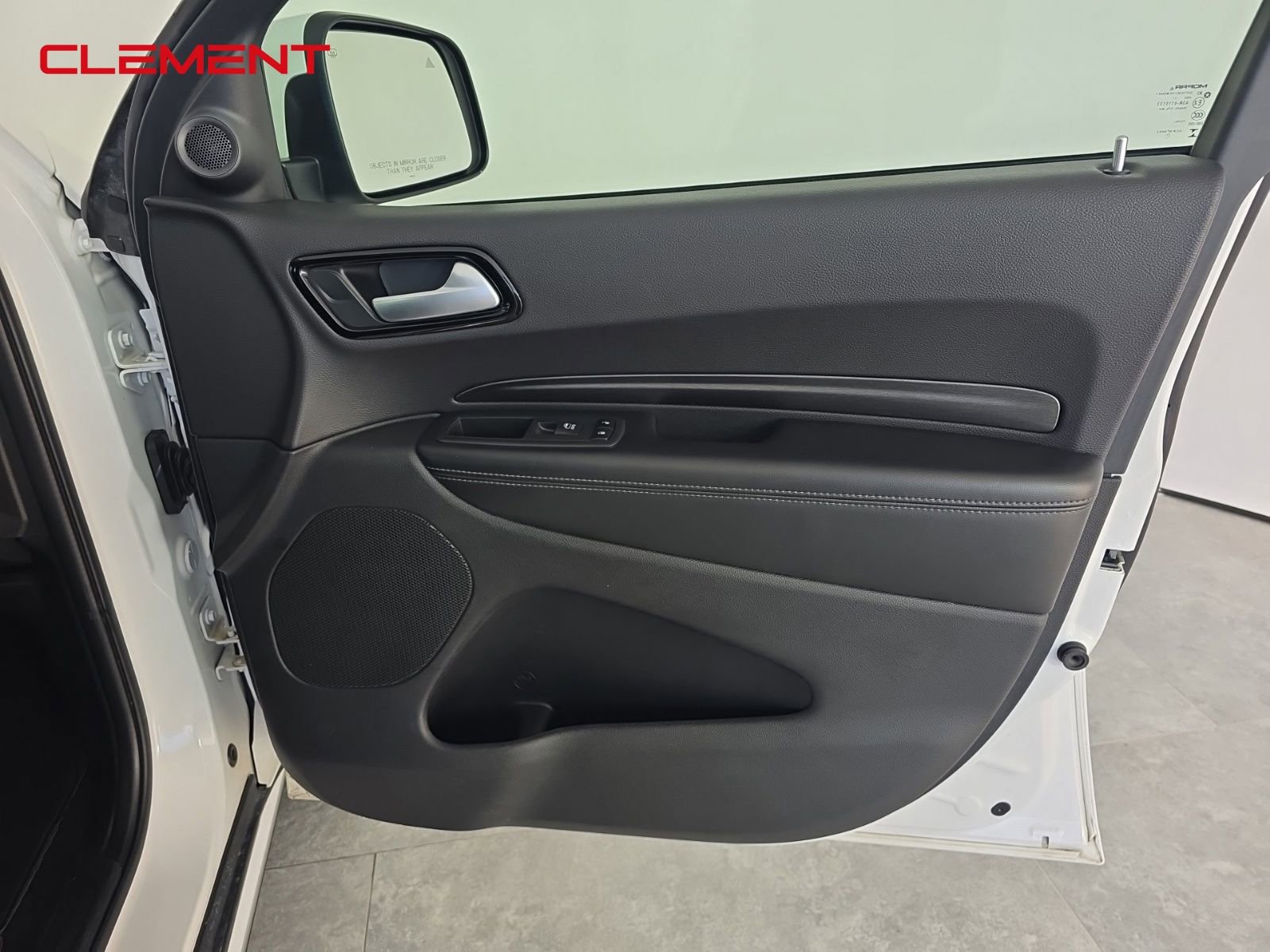 Used 2022 Dodge Durango SXT image 30