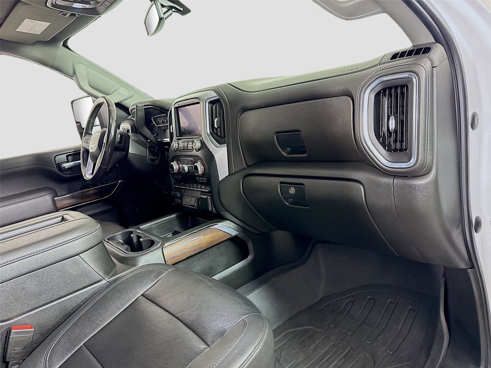 Used 2022 GMC Sierra 2500 SLT w/ SLT Convenience Package image 21