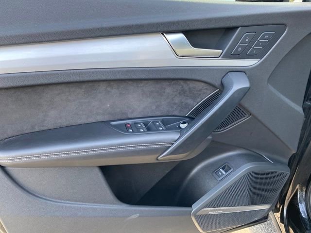 Used 2018 Audi SQ5 Prestige image 16