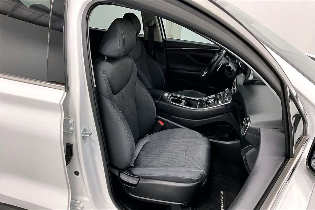 Used 2023 Hyundai Santa Fe SEL image 10