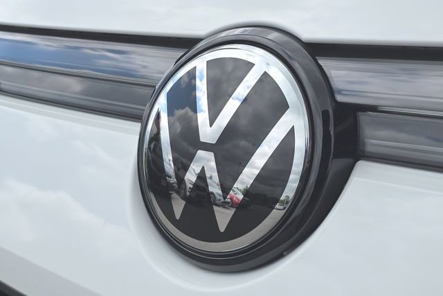 New 2026 Volkswagen Tiguan SE FWD image 31