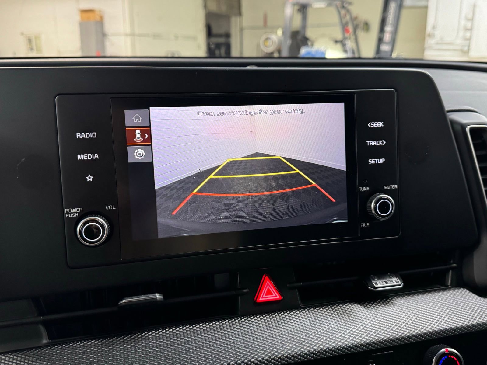 Used 2024 Kia Sportage LX image 12