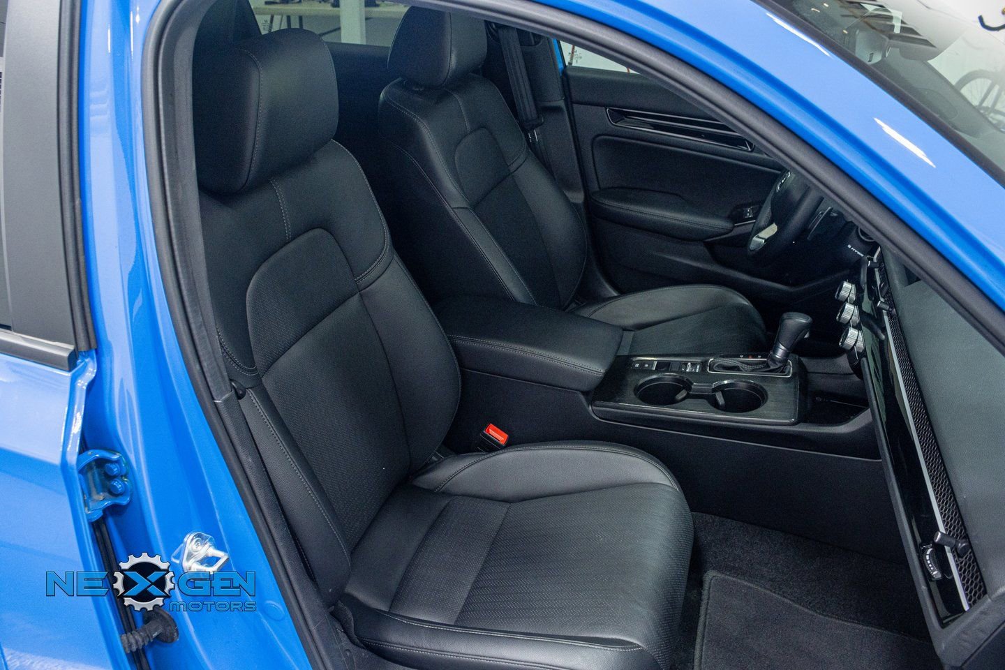 Used 2025 Honda Civic Sport Touring image 38