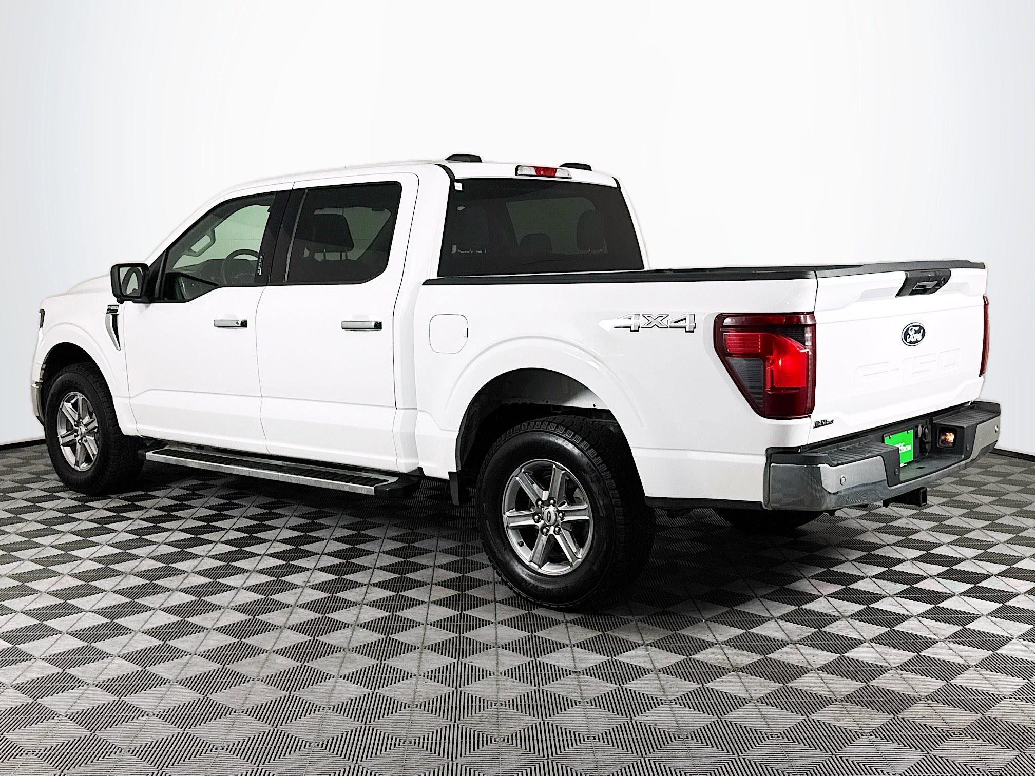 Used 2024 Ford F150 XLT w/ Tow/Haul Package image 6