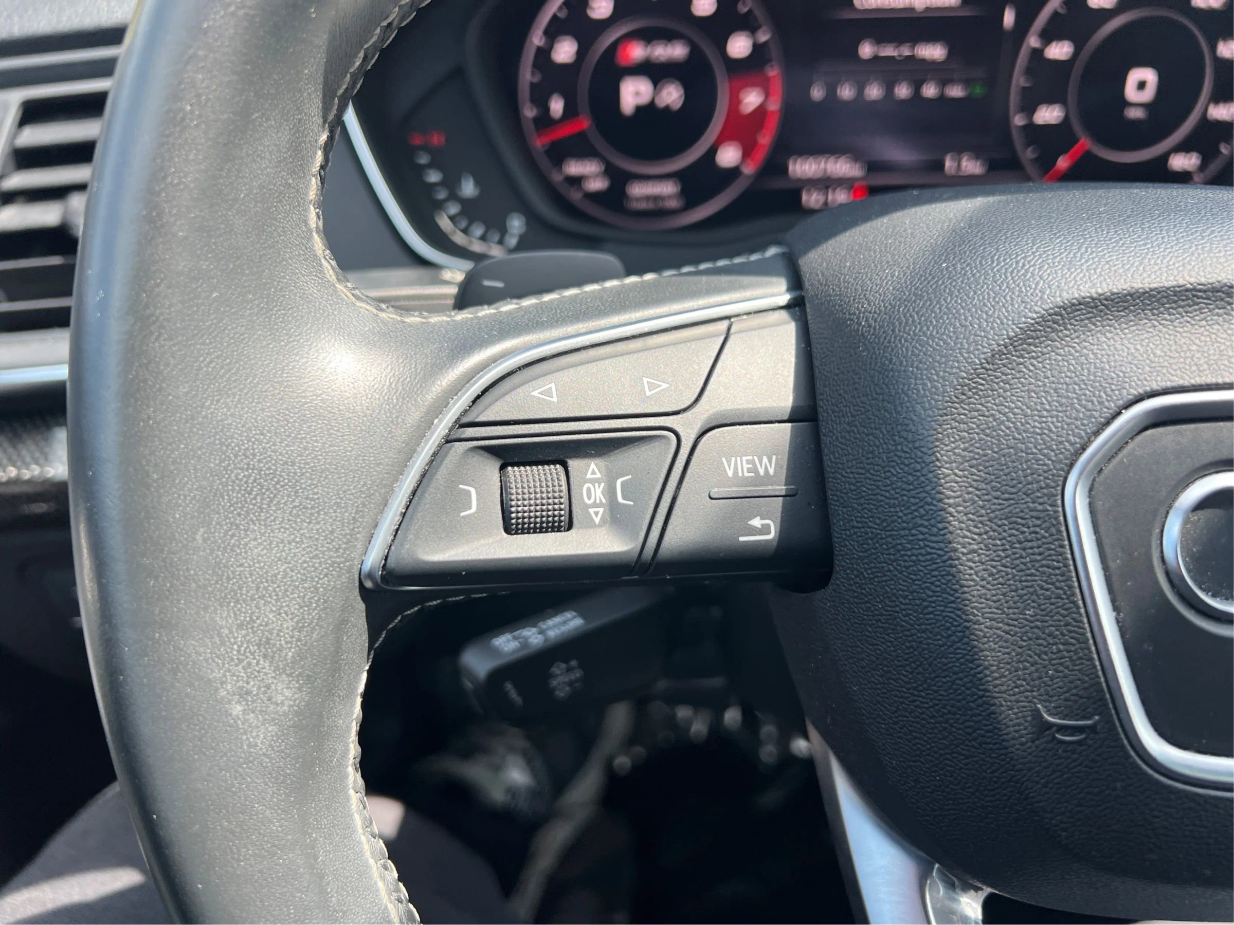 Used 2020 Audi SQ5 Premium Plus w/ Premium Plus Package image 29