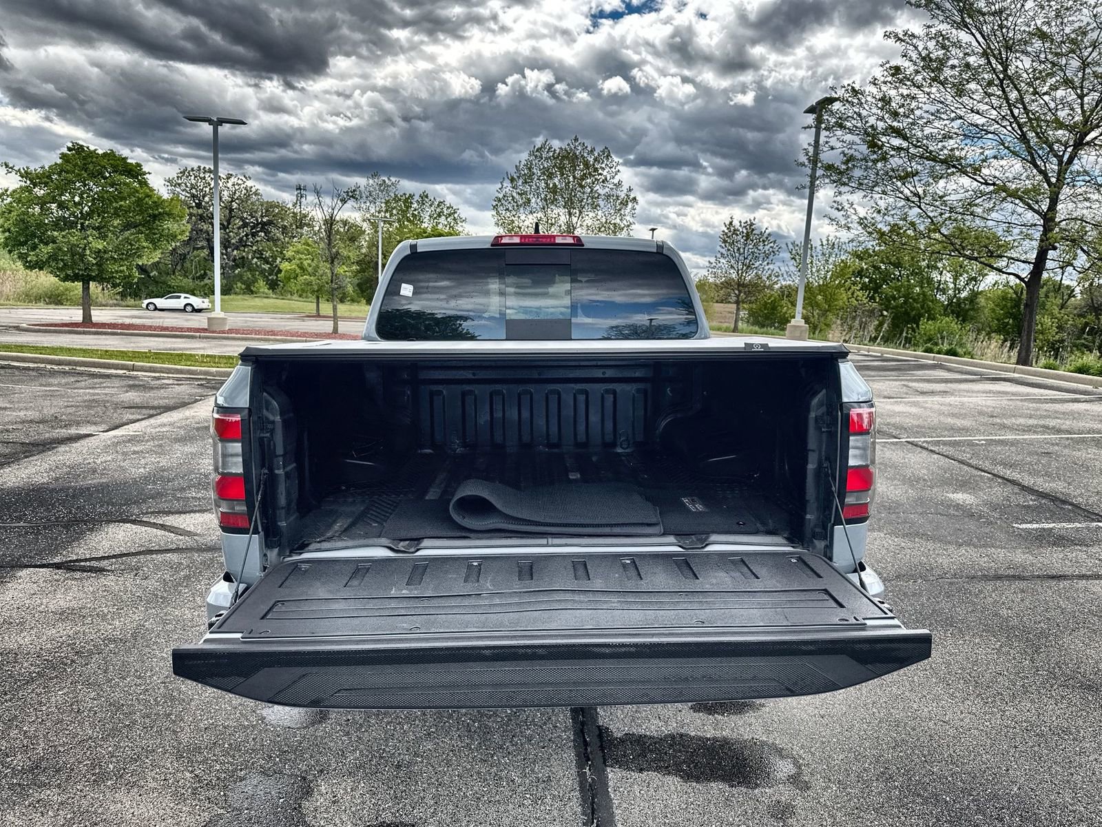 Used 2025 Nissan Frontier PRO-4X AWD/4WD image 27