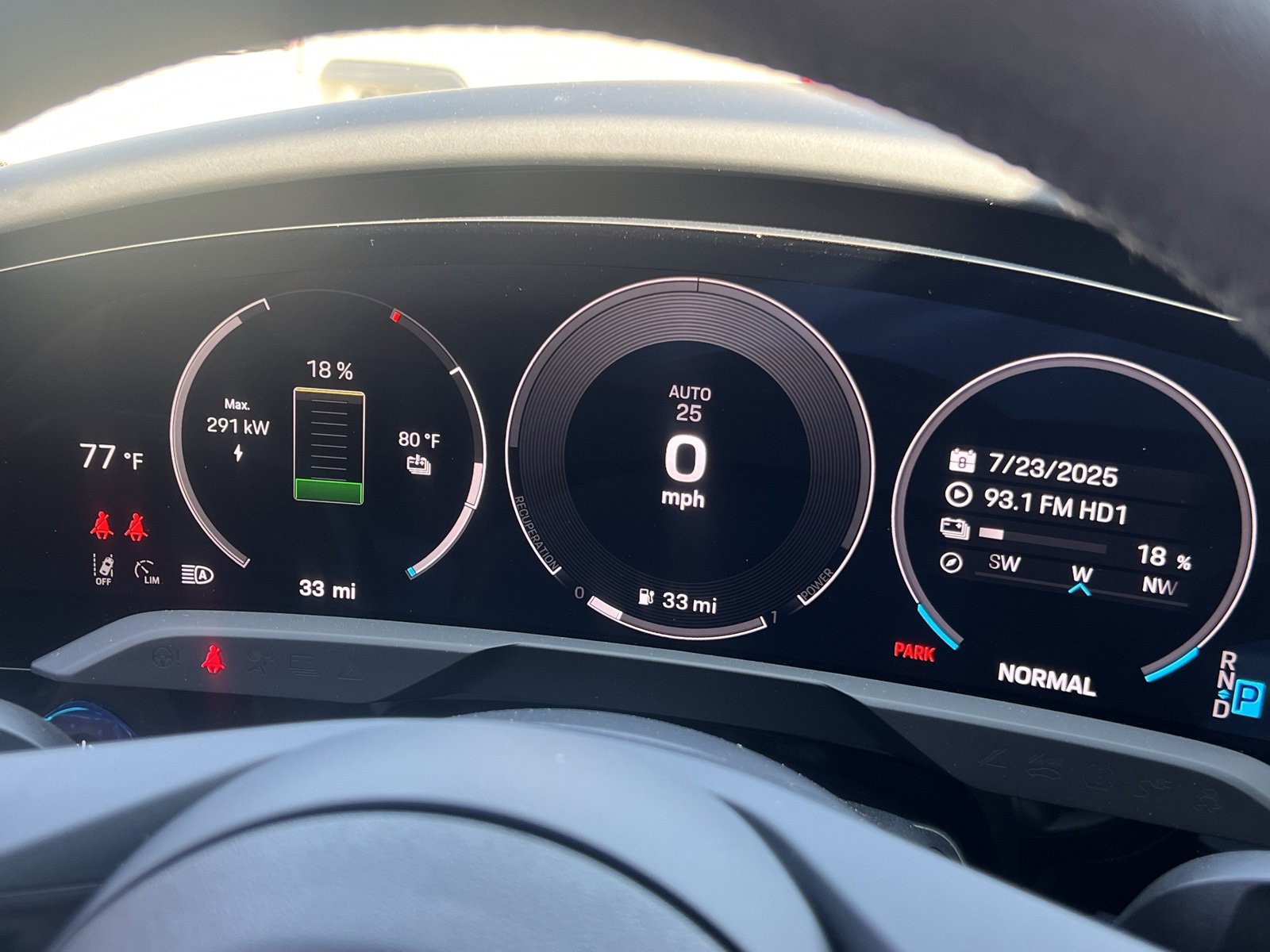 New 2025 Porsche Taycan image 24