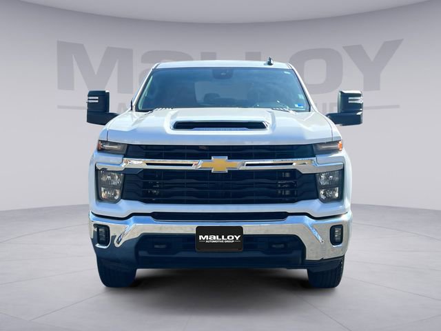Used 2025 Chevrolet Silverado 2500 LT w/ Convenience Package image 8
