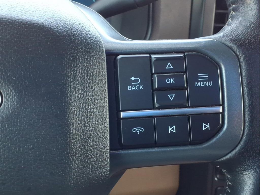 Used 2024 Ford F450 Lariat w/ FX4 Off-Road Package image 25