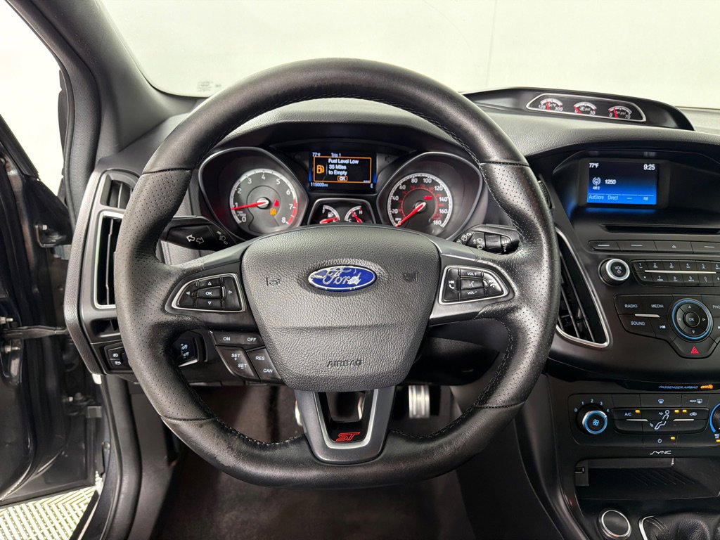Used 2016 Ford Focus ST FWD image 14