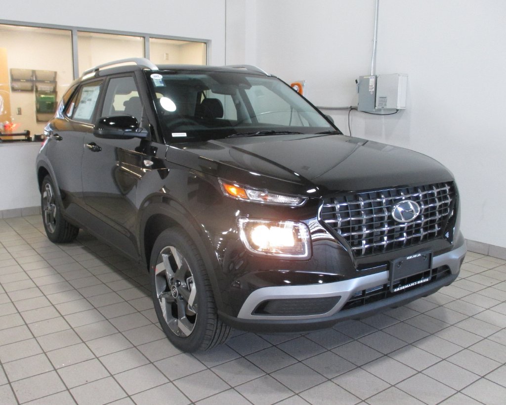 New 2026 Hyundai Venue SEL FWD image 1