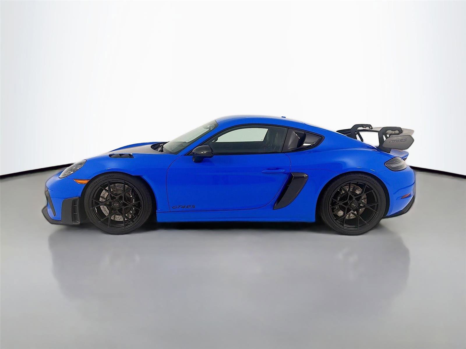 Used 2023 Porsche 718 Cayman GT4 RS image 2