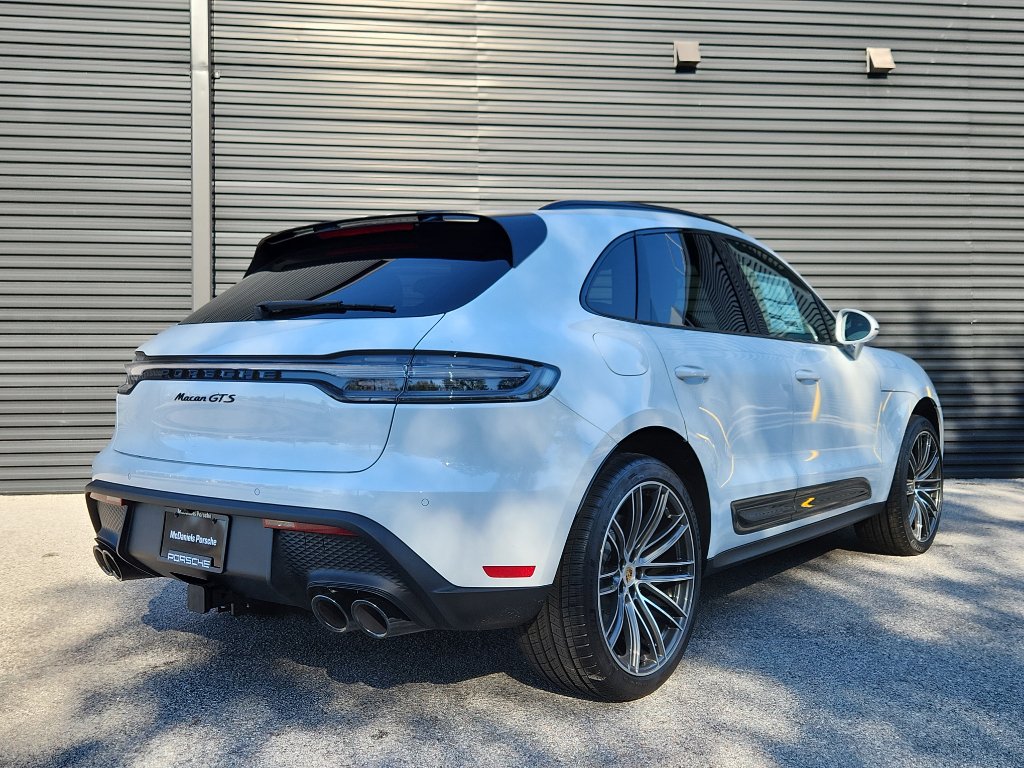 New 2026 Porsche Macan GTS image 7