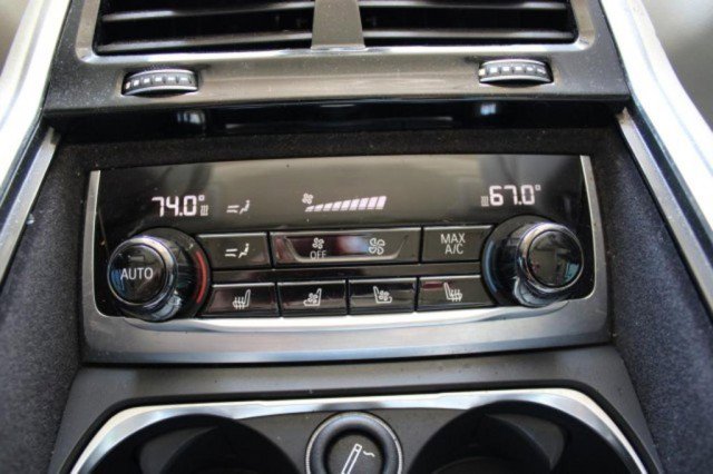 Used 2016 BMW 750i xDrive image 16