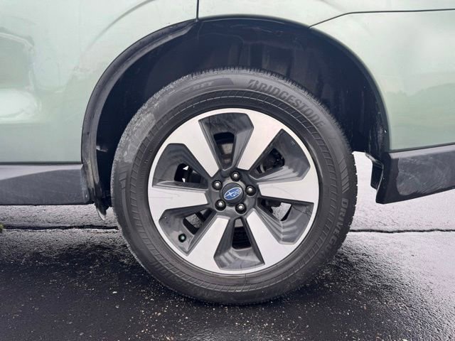 Used 2018 Subaru Forester 2.5i Limited AWD/4WD image 9