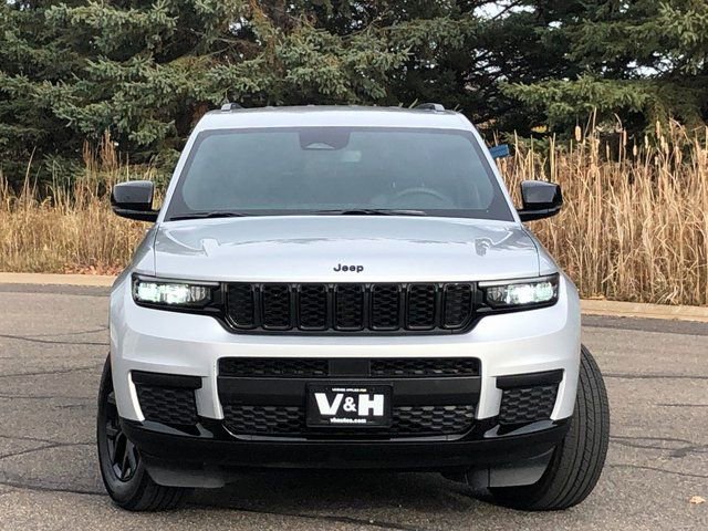 Used 2024 Jeep Grand Cherokee L Laredo image 27