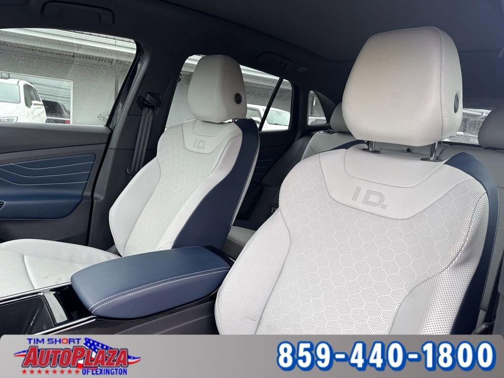 Used 2024 Volkswagen ID.4 Pro S image 41