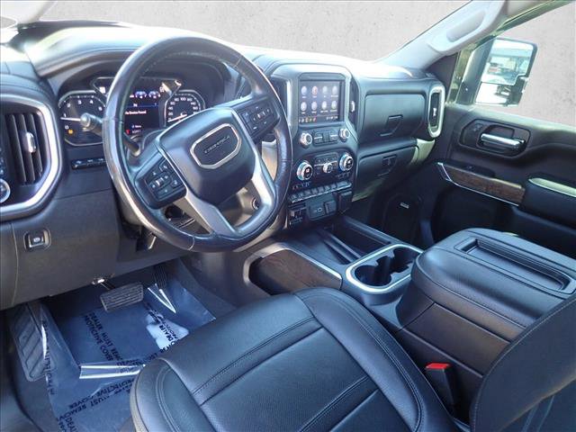 Used 2022 GMC Sierra 3500 Denali w/ Denali Ultimate Package image 9