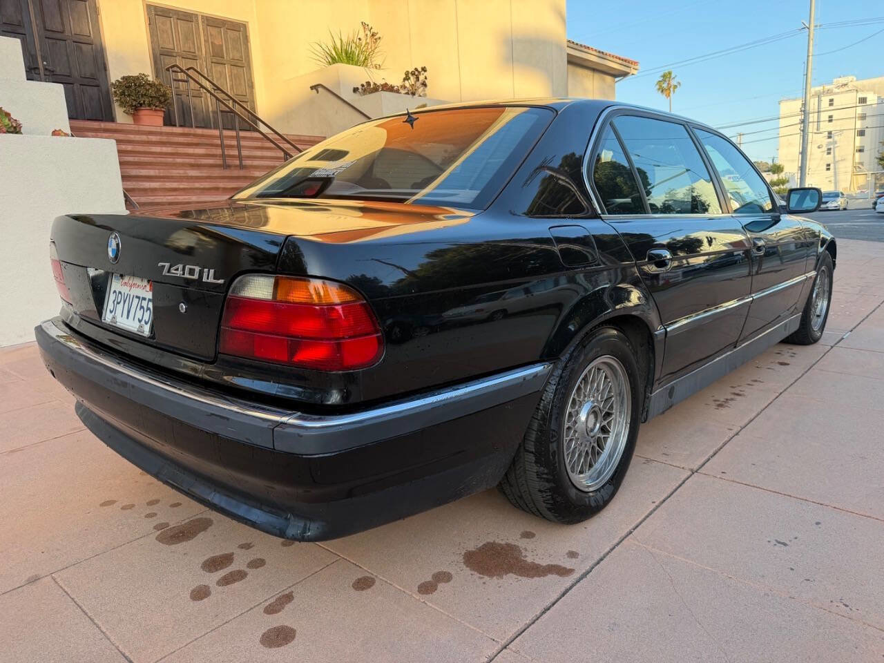 Used 1996 BMW 740iL RWD image 3
