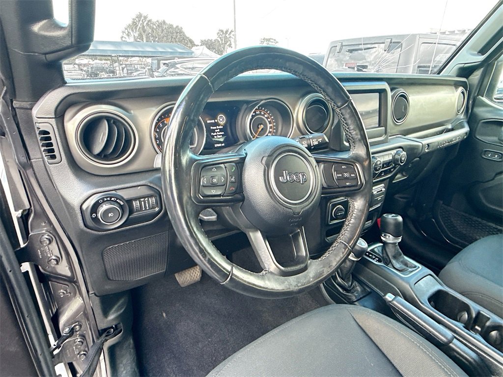 Used 2021 Jeep Wrangler Unlimited Sport image 12