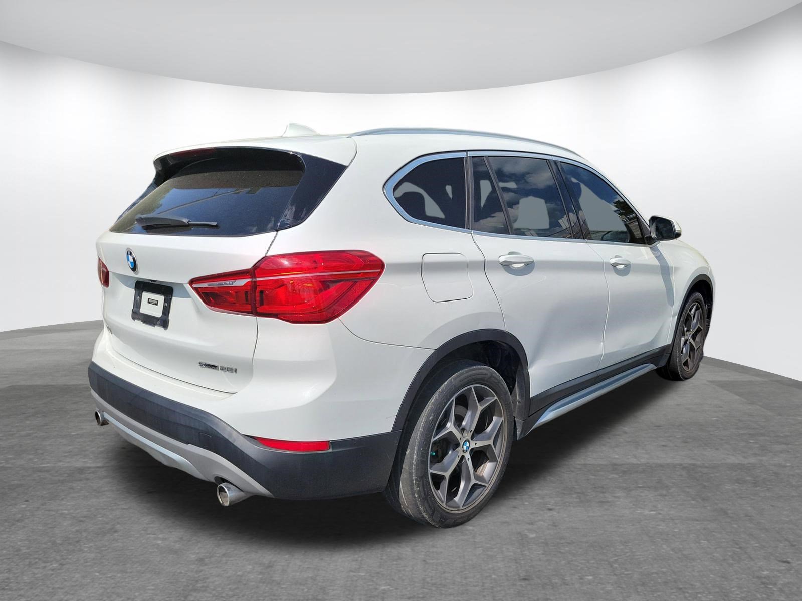 Used 2018 BMW X1 sDrive28i w/ Convenience Package image 21