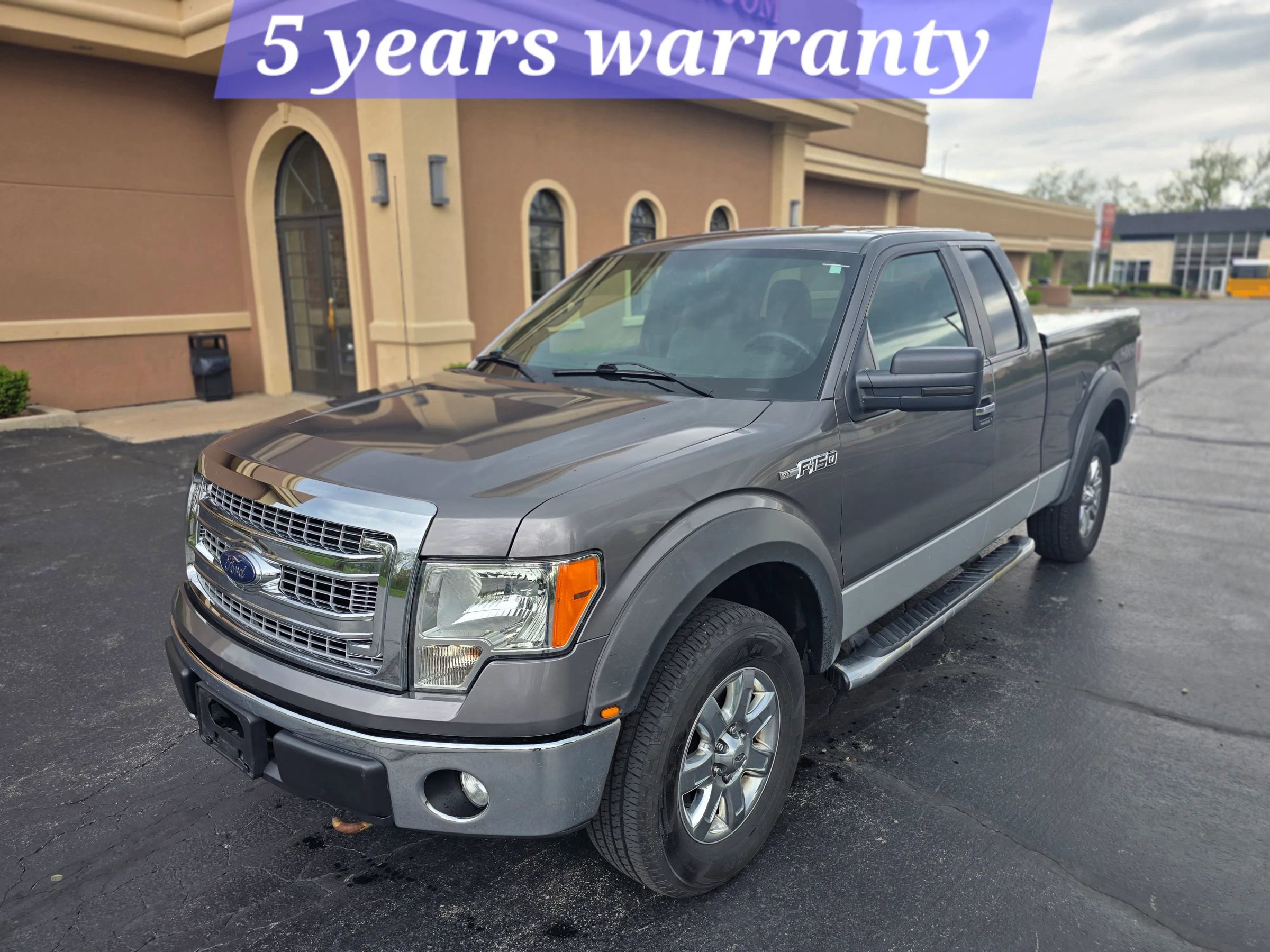 Used 2013 Ford F150 XLT w/ XLT Chrome Pkg AWD/4WD image 2