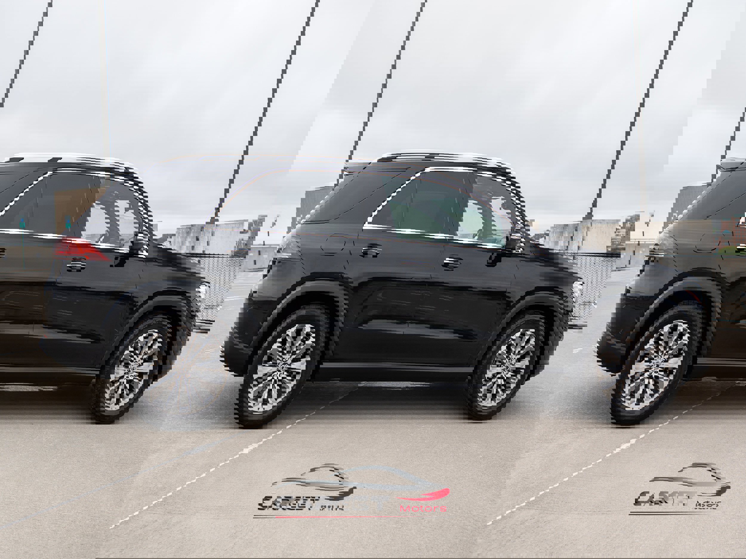 Used 2021 Mercedes-Benz GLE 350 4MATIC w/ Premium Package image 8