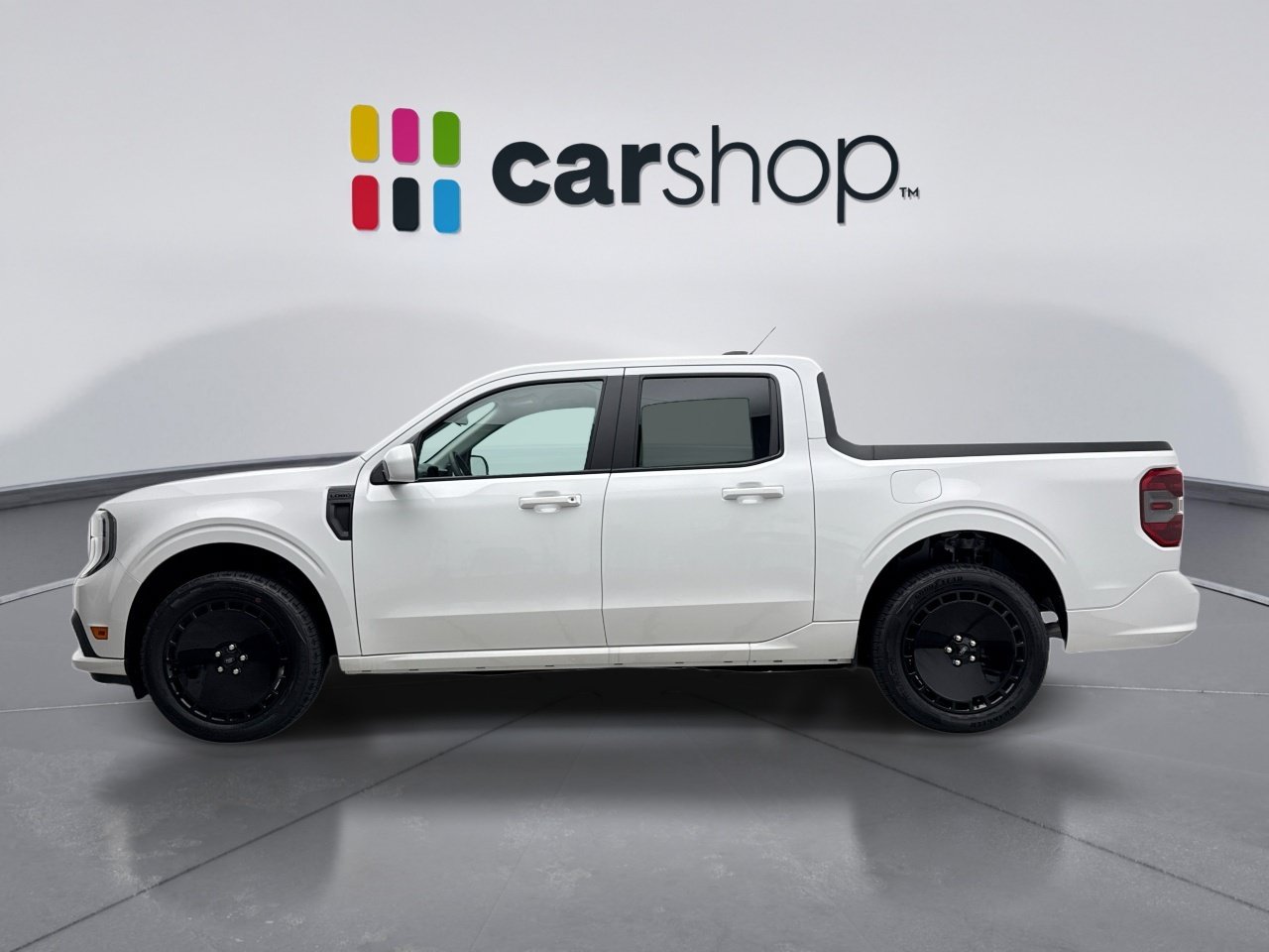 Used 2025 Ford Maverick Lobo AWD/4WD image 2