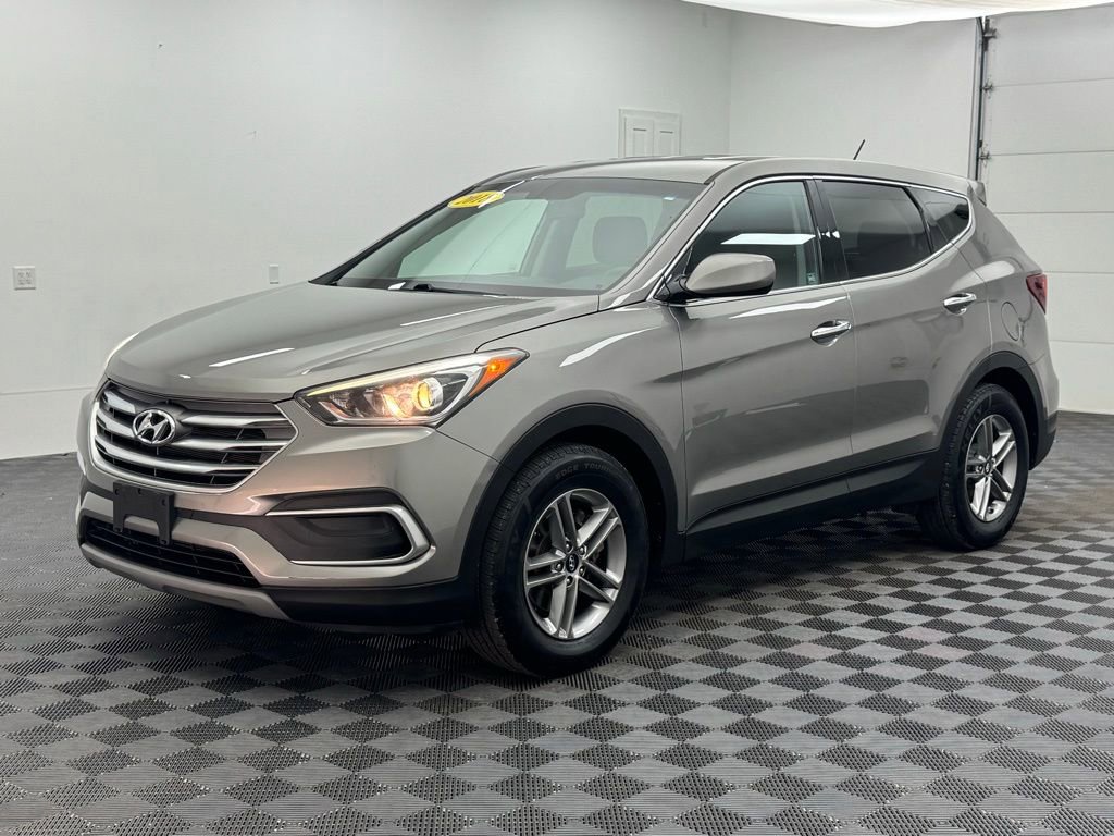 Used 2018 Hyundai Santa Fe Sport AWD/4WD image 2