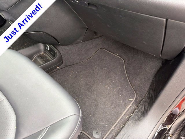 Used 2026 Chrysler Pacifica Select FWD image 17