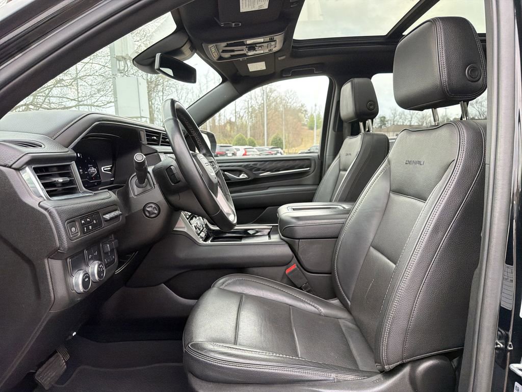 Used 2023 GMC Yukon Denali w/ Max Trailering Package image 11