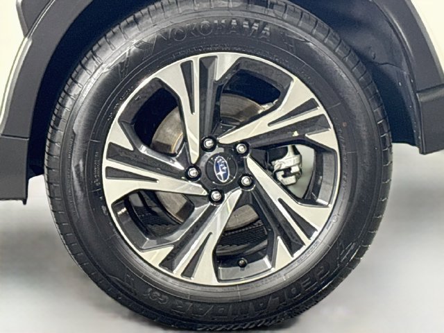 Certified 2024 Subaru Crosstrek 2.0i Premium AWD/4WD image 30