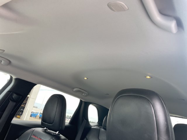 Used 2019 Jeep Cherokee Trailhawk w/ Cold Weather Group AWD/4WD image 27