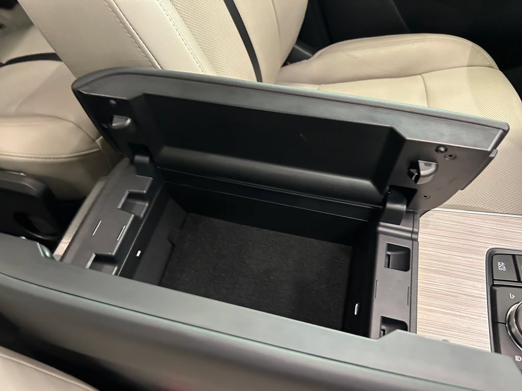 Used 2024 MAZDA CX-90 3.3 Turbo w/ Preferred Package AWD/4WD image 23