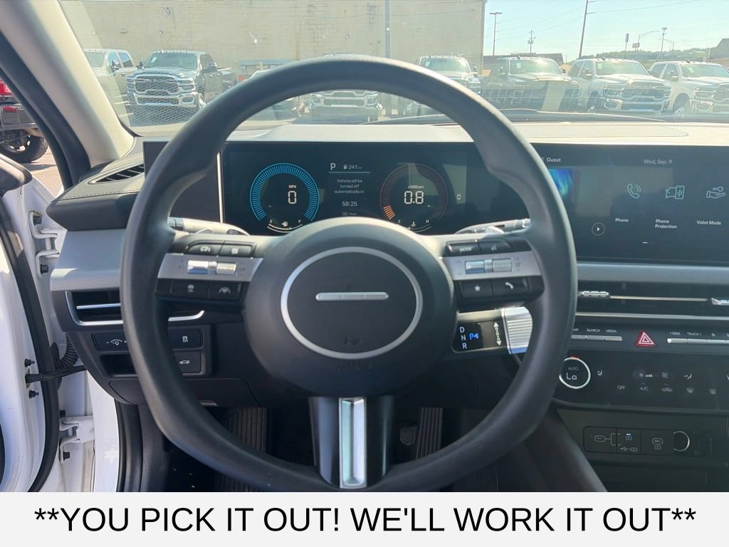 Used 2025 Hyundai Sonata SEL FWD image 11
