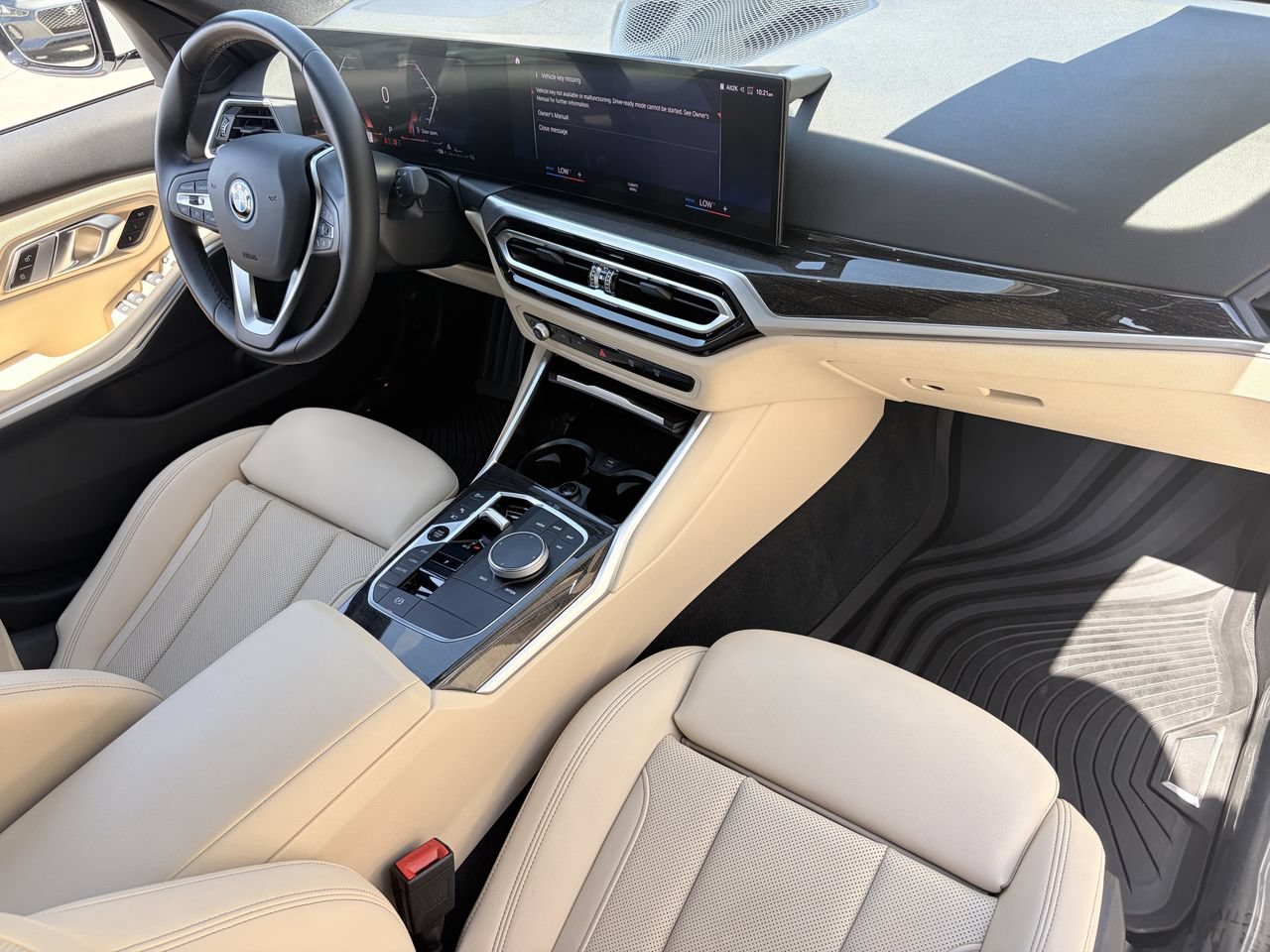 Used 2023 BMW 330e w/ Driving Assistance Package RWD image 11