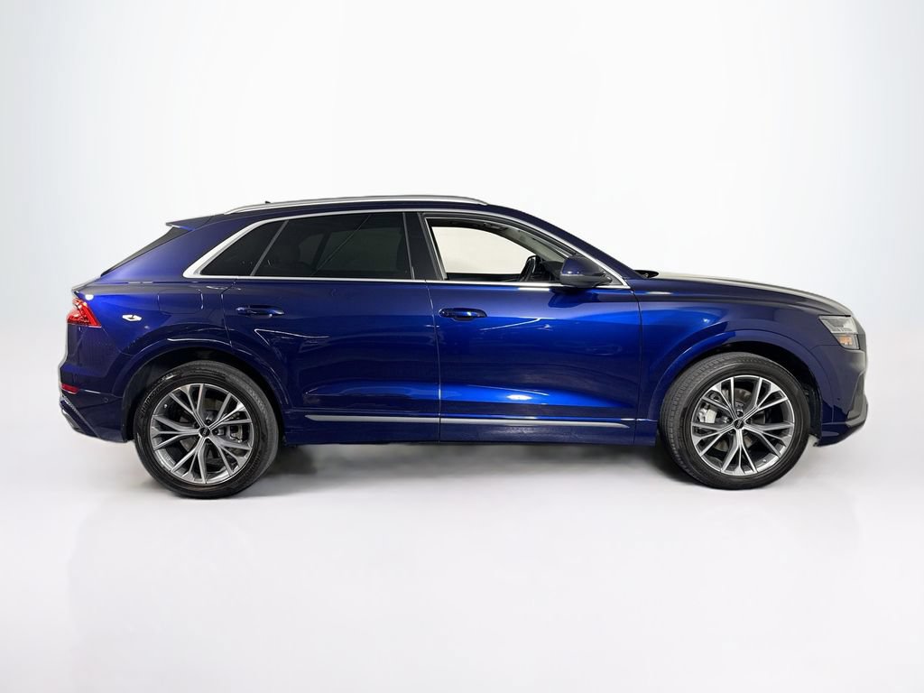 Used 2023 Audi Q8 Premium Plus AWD/4WD image 6
