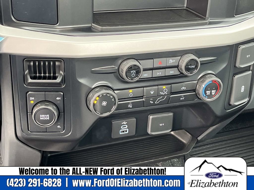 New 2026 Ford F250 4x4 Regular Cab Super Duty image 22