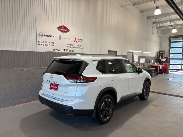 New 2026 Nissan Rogue SV image 4