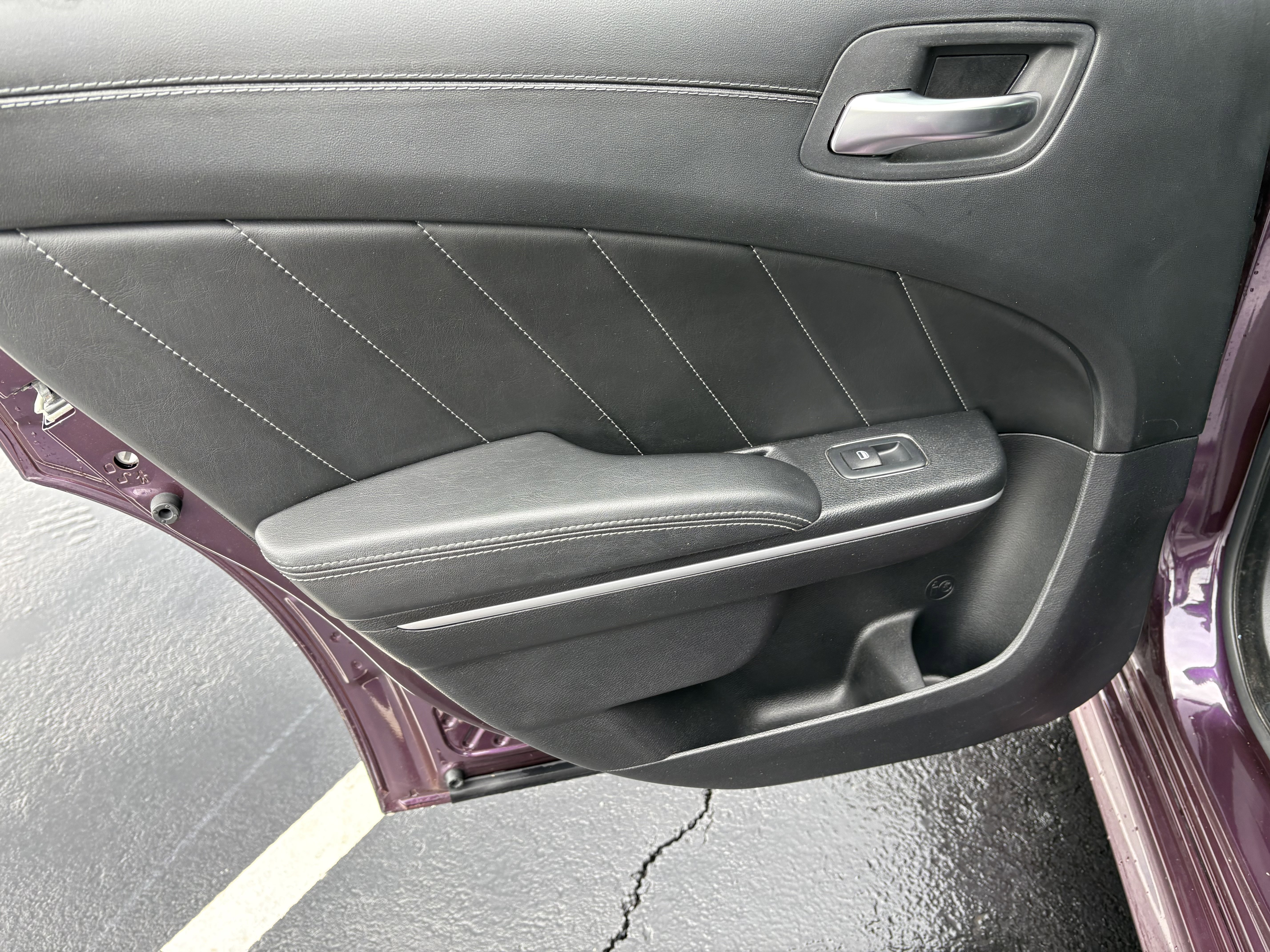 Used 2020 Dodge Charger Scat Pack w/ Plus Group RWD image 8