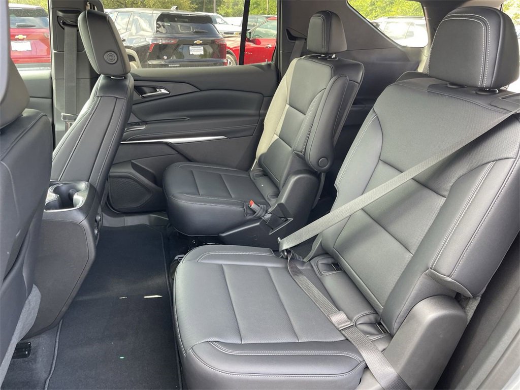 New 2026 Chevrolet Traverse LT w/ Midnight/Sport Edition image 22