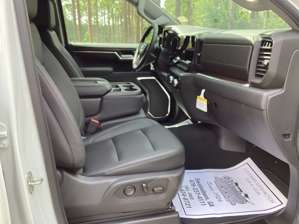 Used 2026 GMC Sierra 1500 SLT RWD image 21