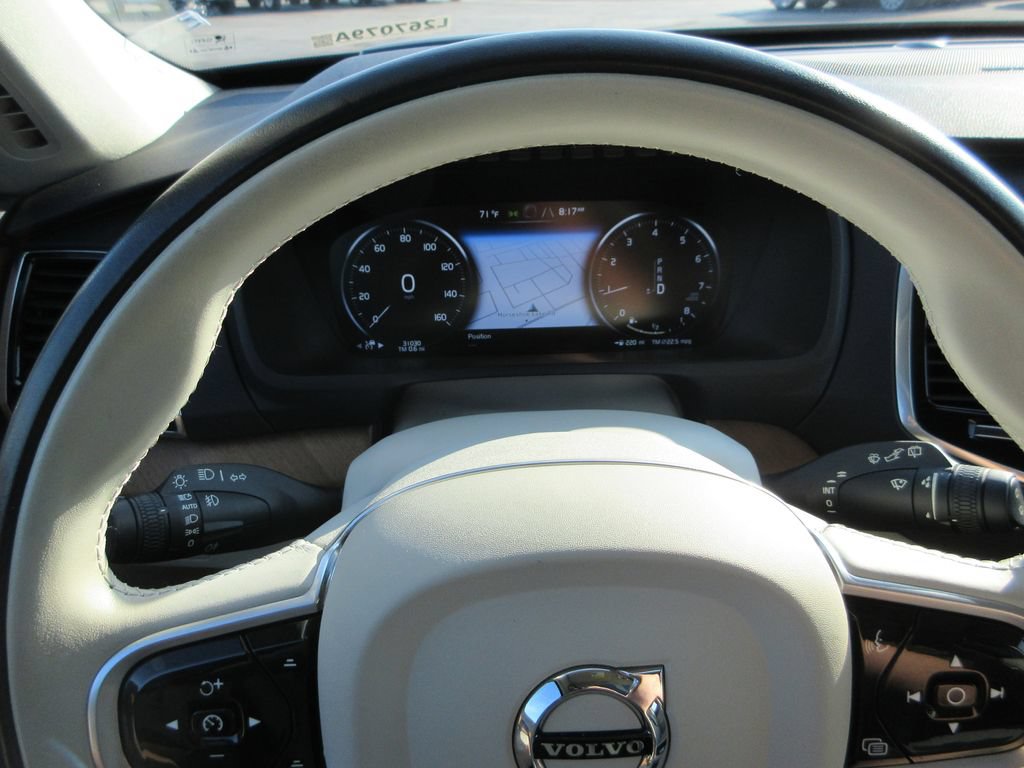 Used 2022 Volvo XC90 T6 Momentum w/ Advanced Package AWD/4WD image 34