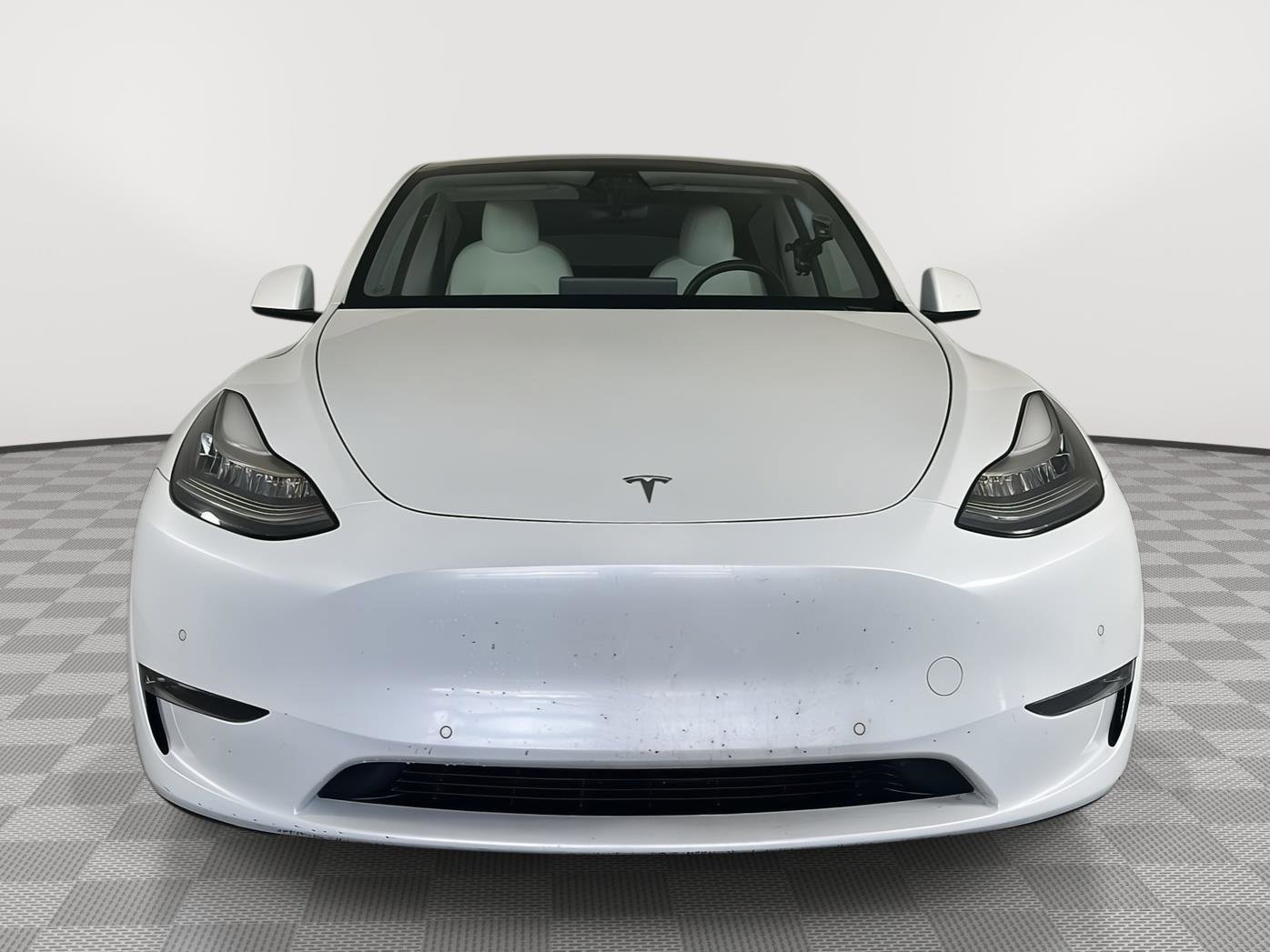 Used 2021 Tesla Model Y Long Range image 2
