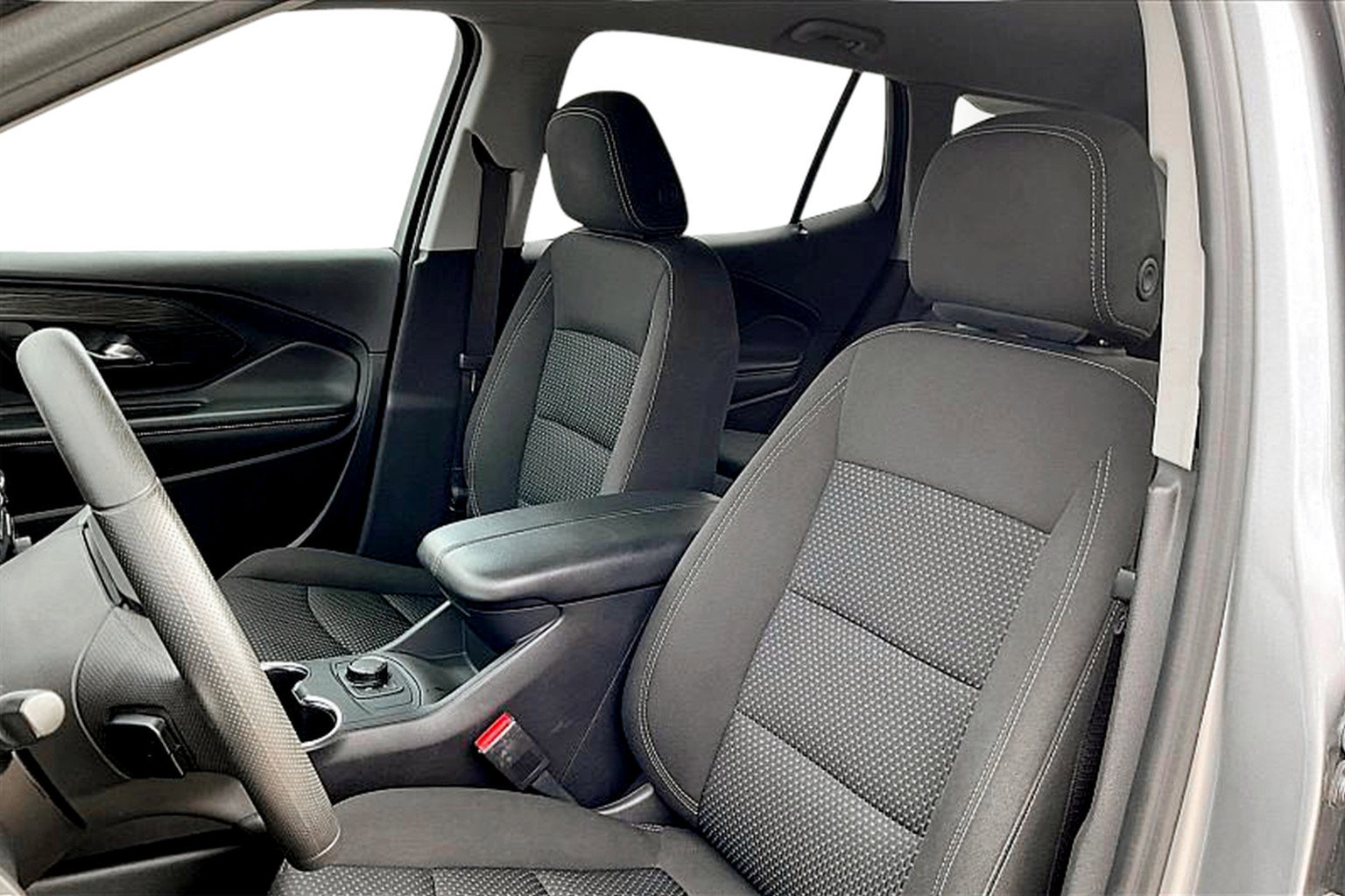 Used 2025 GMC Terrain Elevation image 23